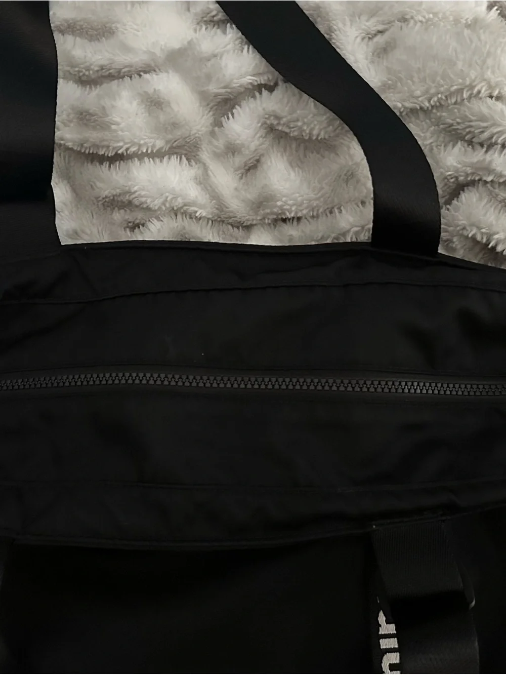 lululemon athletica spacious black